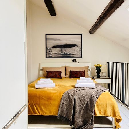 Cozy Loft In A Fashion District Of Milanアパートメント エクステリア 写真